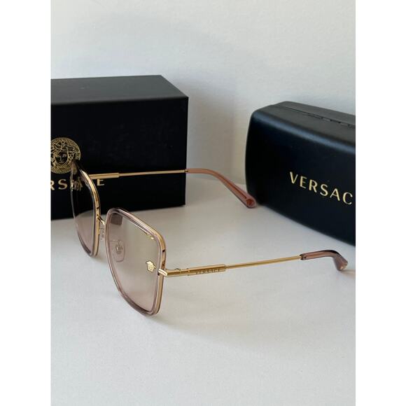 NEW Versace VE2247-D Pink Mirror Square Sunglasses - Picture 6 of 9